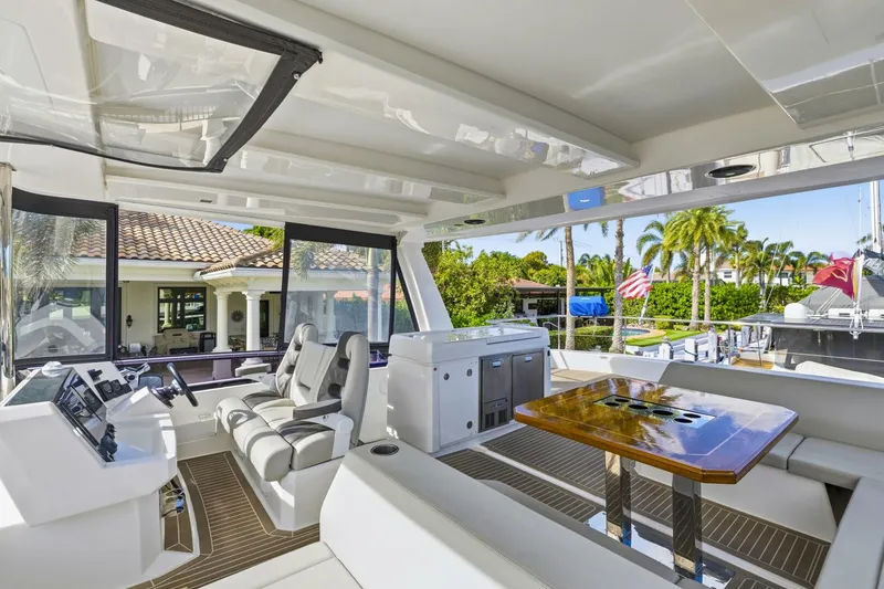 Slide: The Image of Leopard 46 PC 2023 - 5873195