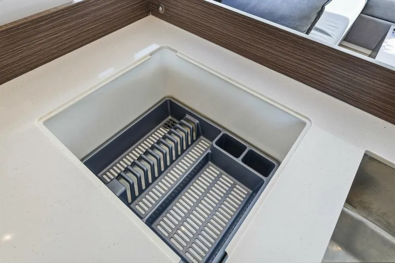 Slide: The Image of Leopard 46 PC 2023 - 5873217