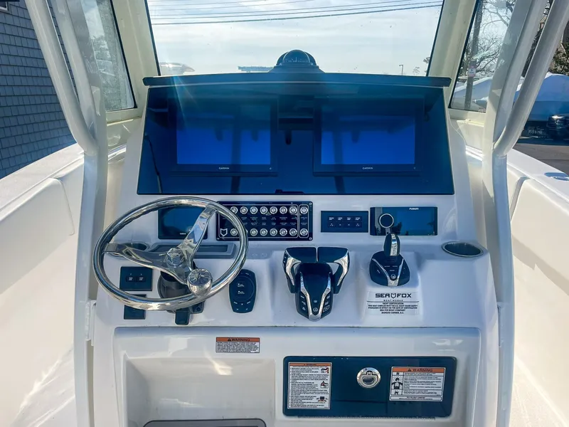 Slide: The Image of Sea Fox 288 Commander 2026 - 6038066