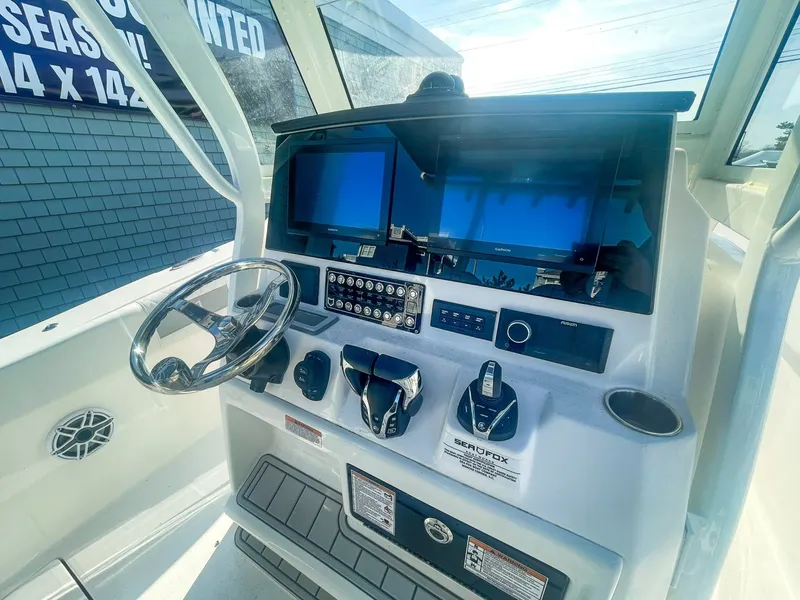 Slide: The Image of Sea Fox 288 Commander 2026 - 6038069