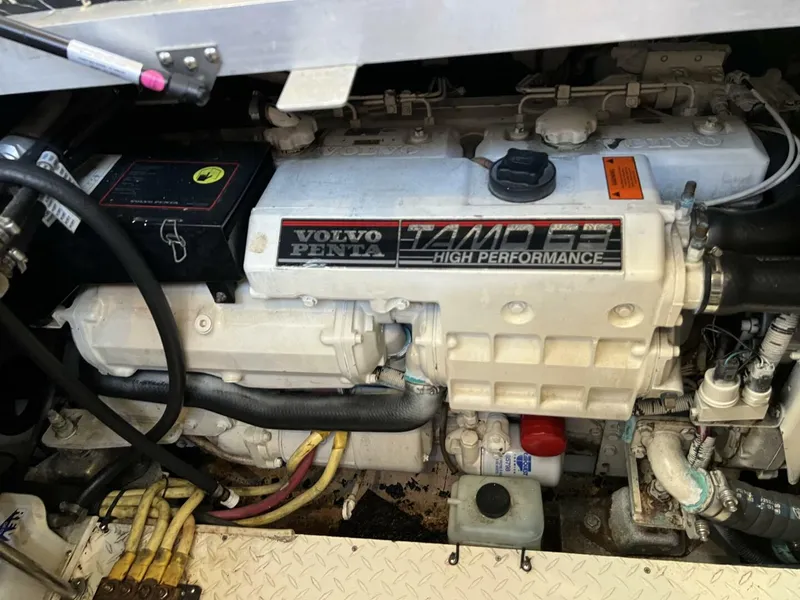 Slide: The Image of Cruisers Yachts 37 2004 - 5869598