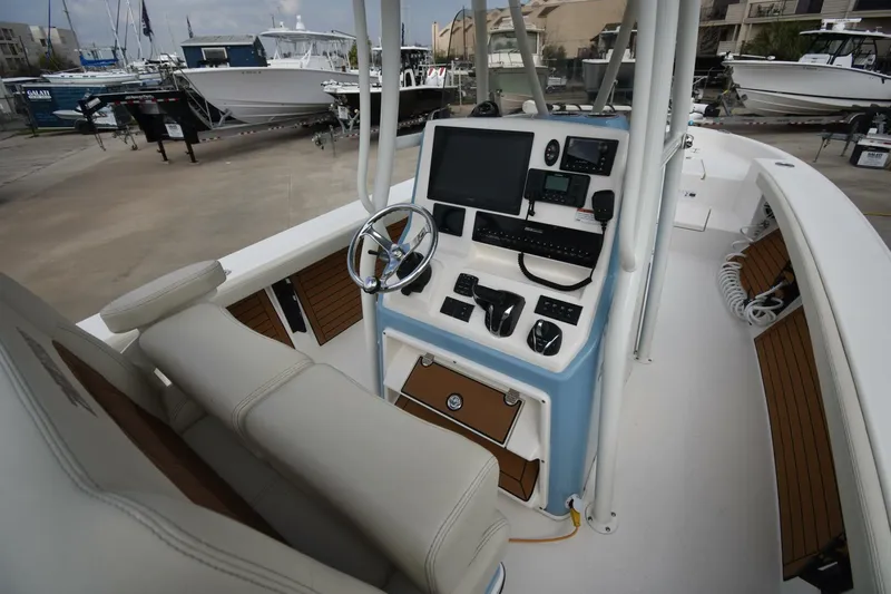 Slide: The Image of 2023 Pathfinder 2700 Open - 5869676