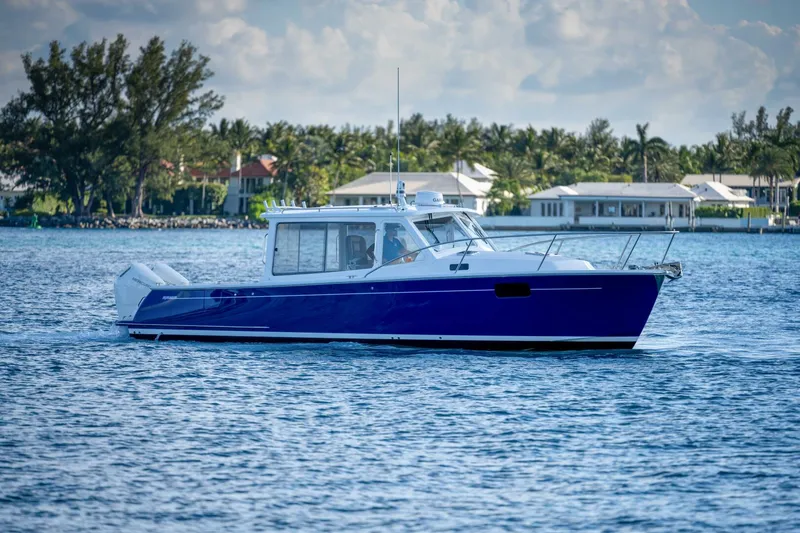 Slide: The Image of MJM 38RS Profile - 5870676