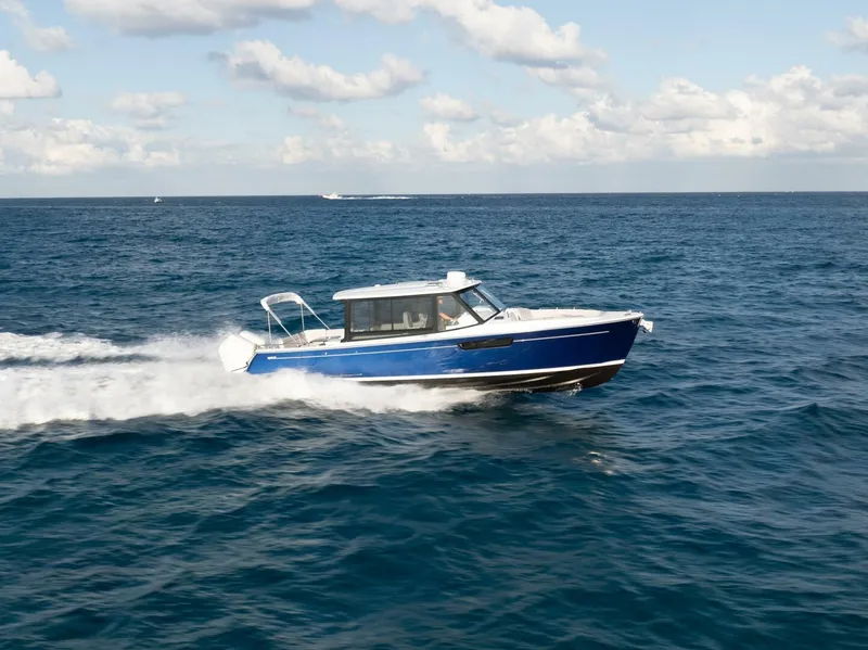 Slide: The Image of MJM 38RS Profile - 5870678