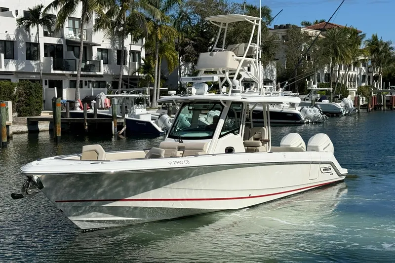 The Image of Boston Whaler 360 Outrage 2023 - 5869836