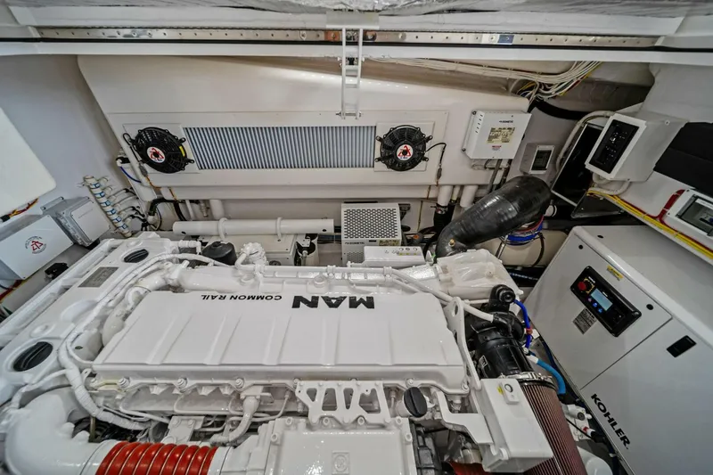 Slide: The Image of 2021 Viking 46 Billfish "Damnfino" - 5870322