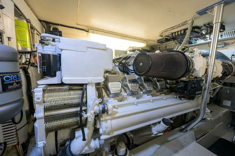 Slide: The Image of Ocean 57 Super Sport 2006 - 7676892