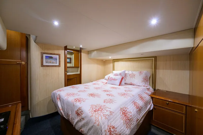 Slide: The Image of Ocean 57 Super Sport 2006 - 5870749