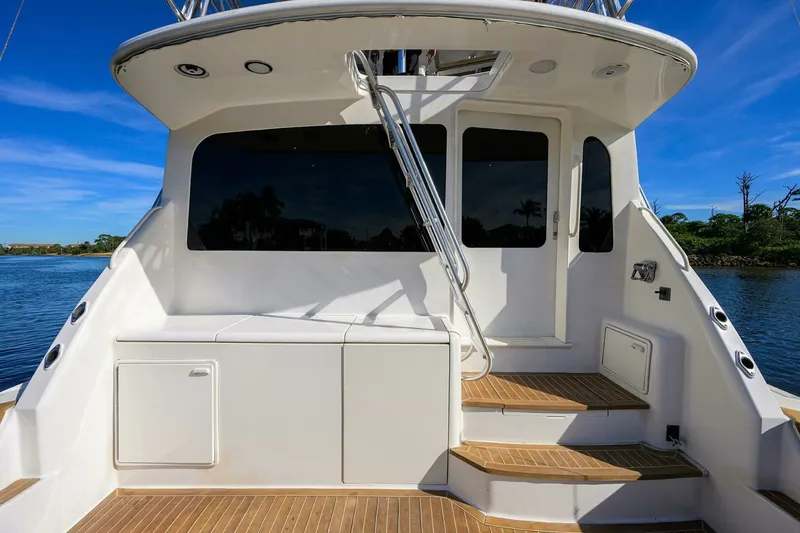Slide: The Image of Ocean 57 Super Sport 2006 - 7676858