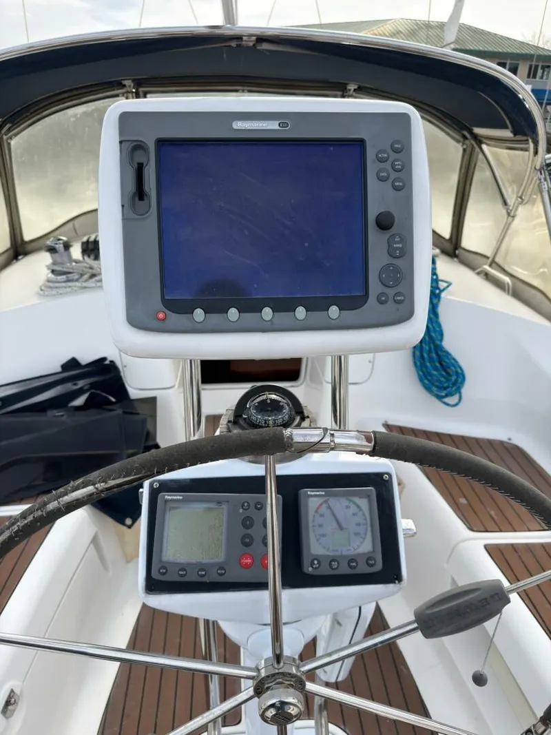 Slide: The Image of Electronics at Helm - 5933782