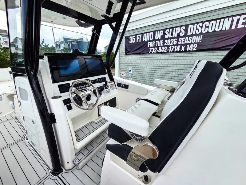 Slide: The Image of Sea Fox 288 Commander 2027 - 7220656