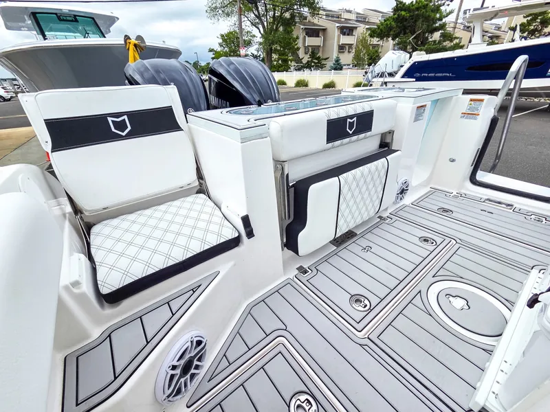 Slide: The Image of Sea Fox 288 Commander 2027 - 7220650