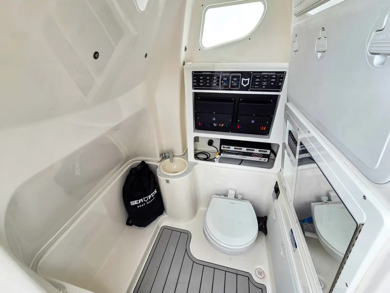 Slide: The Image of Sea Fox 288 Commander 2027 - 7220663