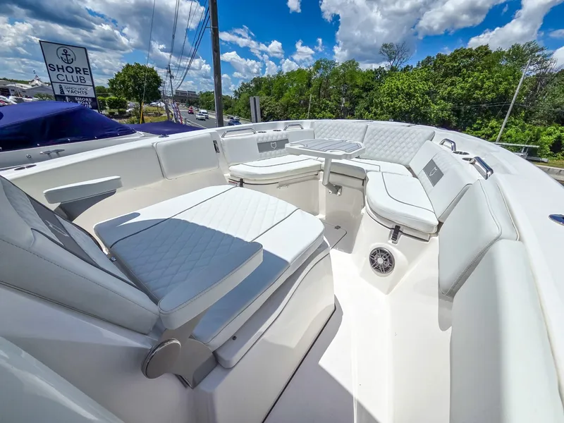 Slide: The Image of Sea Fox 268 Commander 2027 - 6514030