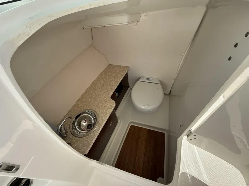 Slide: The Image of Robalo 24 2018 - 5871601