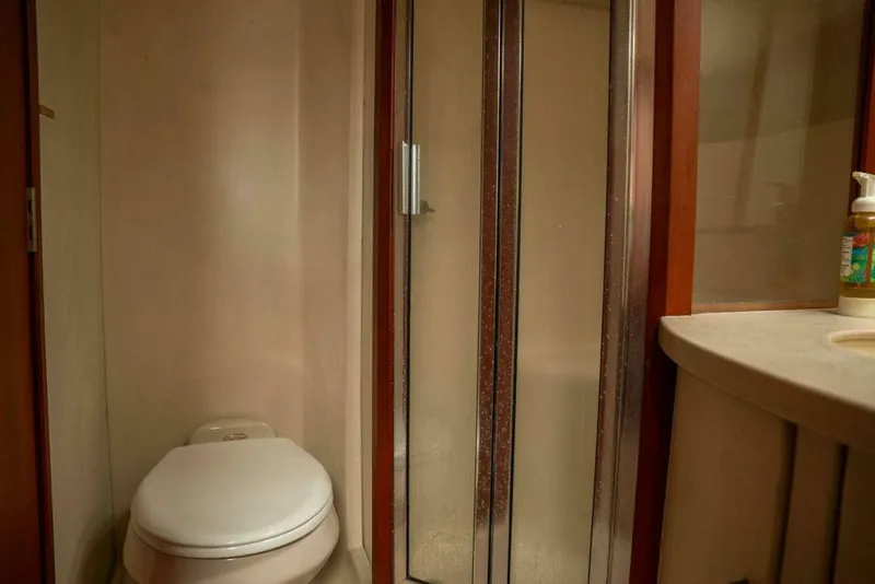 Slide: The Image of 2004 Luhrs 36 Convertible - 5886081