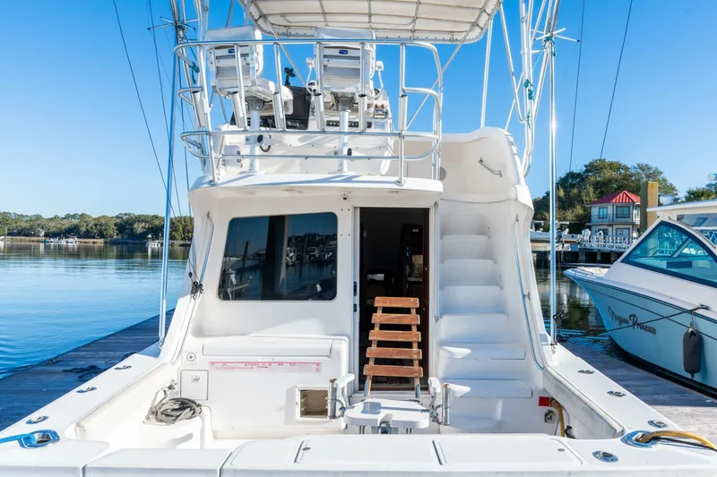 Slide: The Image of 2004 Luhrs 36 Convertible - 5885537