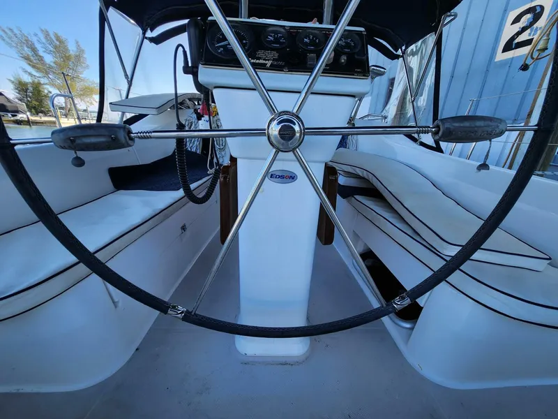 Slide: The Image of Companionway 35' Catalina 355, Island Time II - 5875279