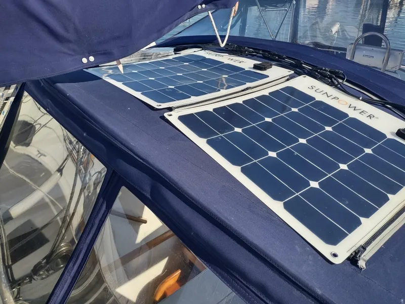 Slide: The Image of Catalina 36 MkII 2000 - 5872590