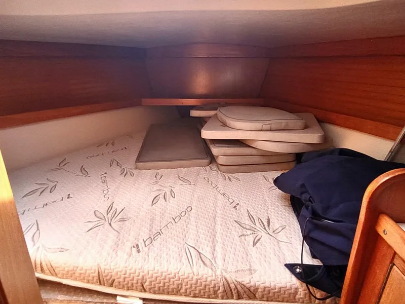 Slide: The Image of Catalina 36 MkII 2000 - 5872626