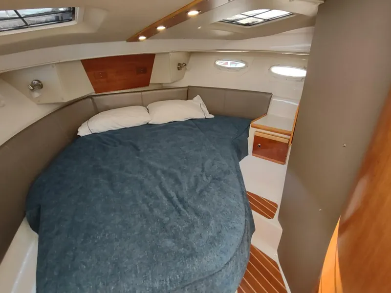 Slide: The Image of Cutwater C-32 Coupe 2020 - 5872760