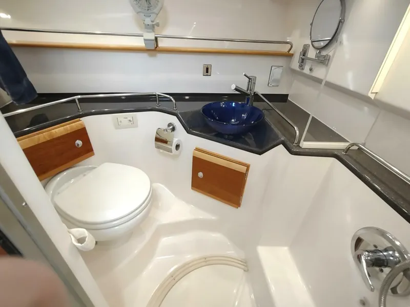 Slide: The Image of Cutwater C-32 Coupe 2020 - 5872763