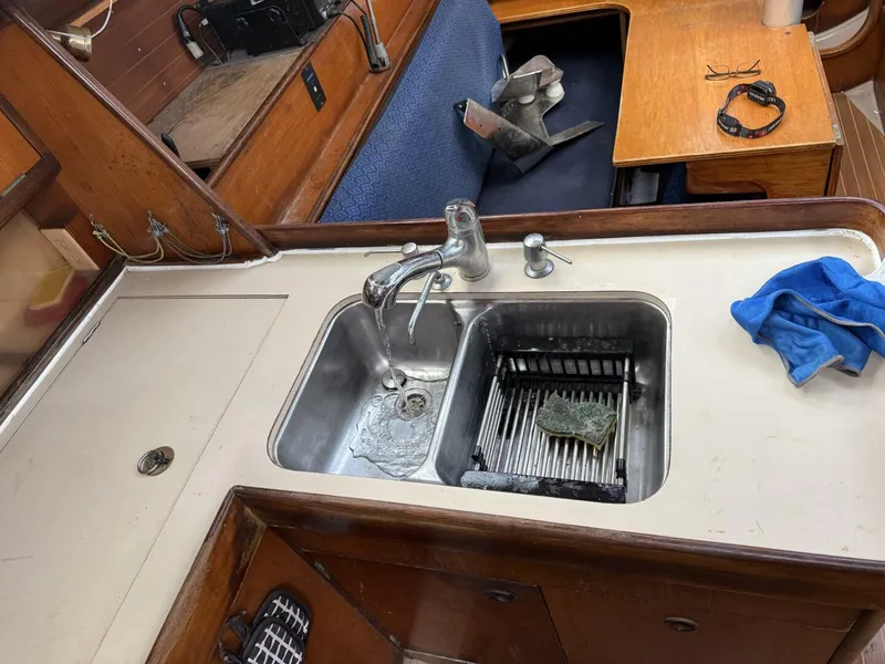 Slide: The Image of Beneteau Oceanis 350 1987 - 5876842