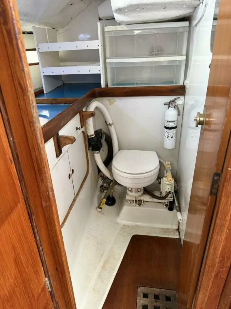 Slide: The Image of Beneteau Oceanis 350 1987 - 5876836