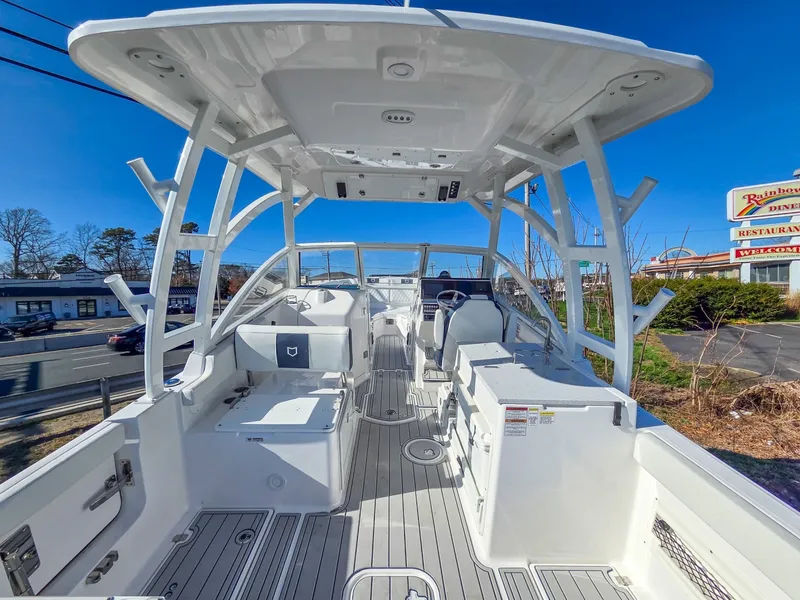 Slide: The Image of Sea Fox 268 Traveler 2026 - 6038034