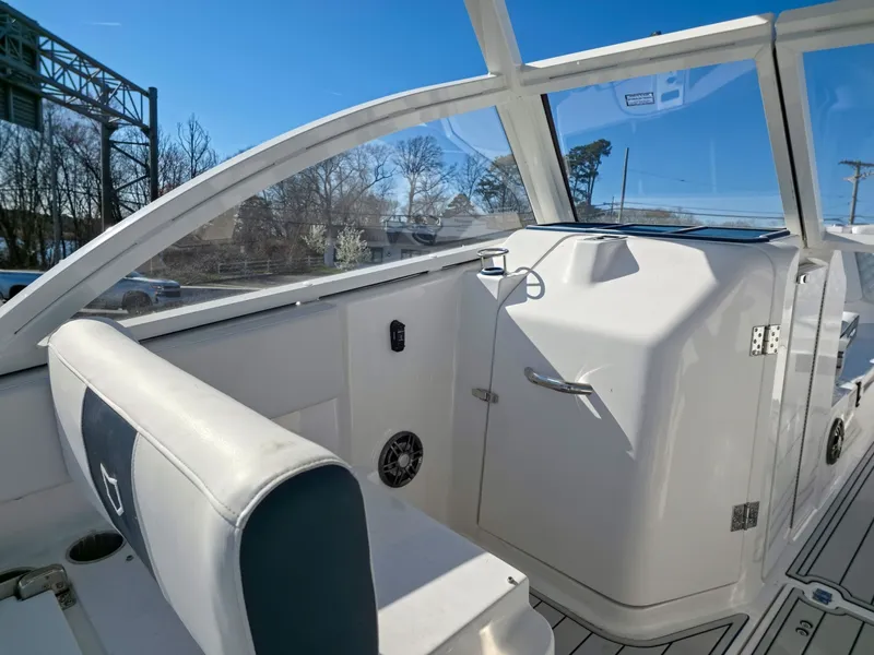 Slide: The Image of Sea Fox 268 Traveler 2026 - 6038042