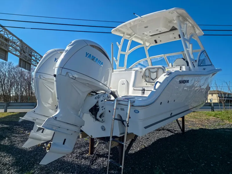 Slide: The Image of Sea Fox 268 Traveler 2026 - 6038030