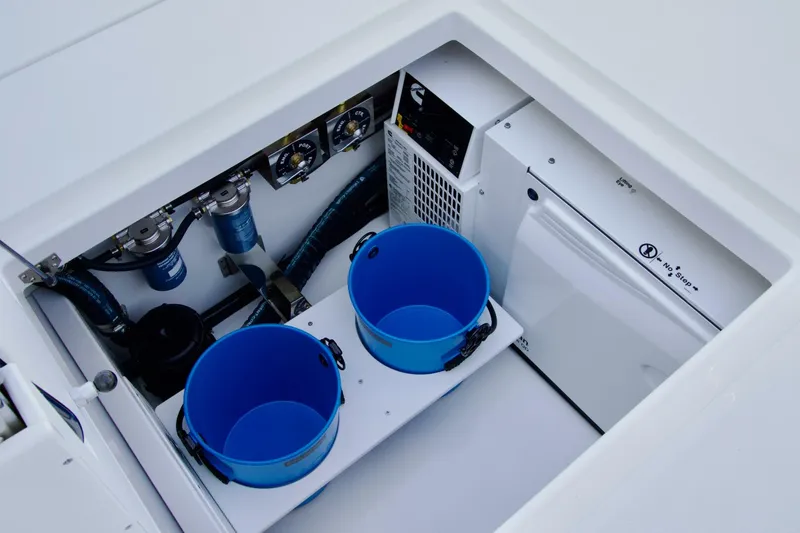 Slide: The Image of Regulator Marine 37 2026 - 5930571