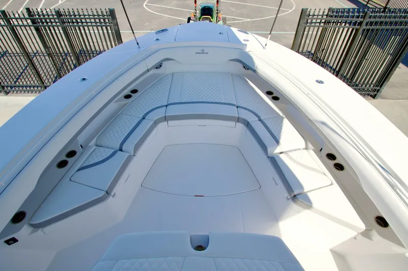 Slide: The Image of Regulator Marine 37 2026 - 5930540