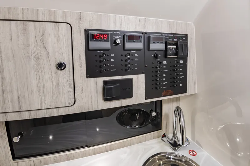 Slide: The Image of 37RegulatorHull047_039 - 6017080