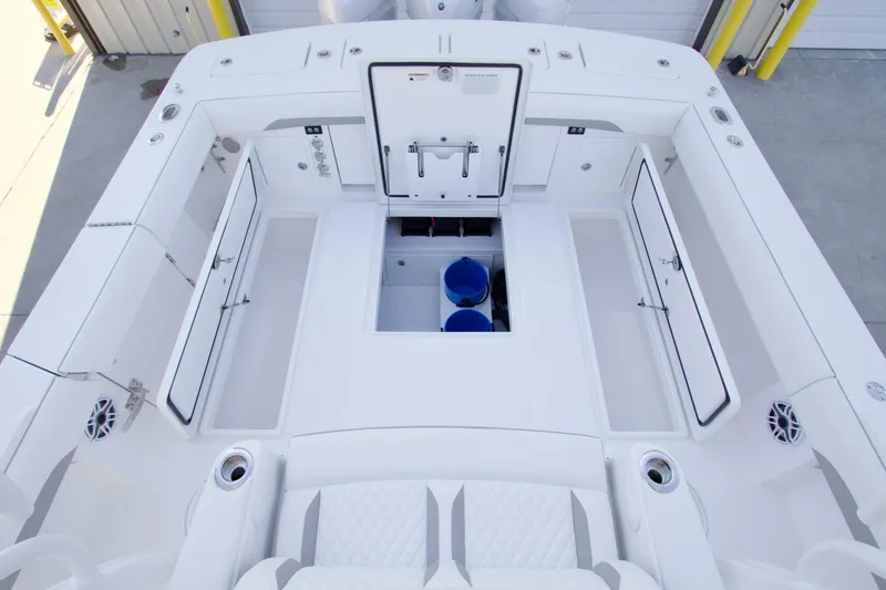 Slide: The Image of Regulator Marine 37 2026 - 5930570