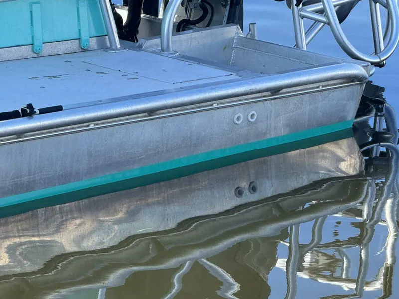 Slide: The Image of Blue Fin 24 1990 - 5873032