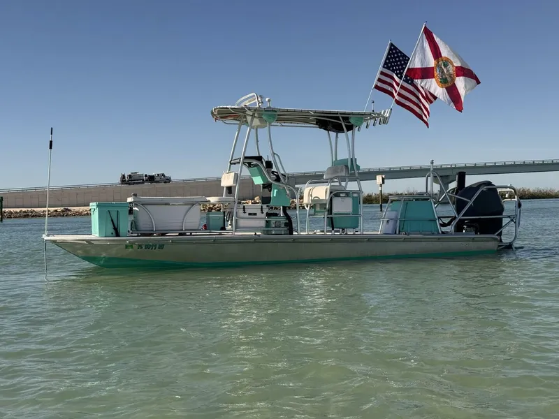 Slide: The Image of Blue Fin 24 1990 - 5873033