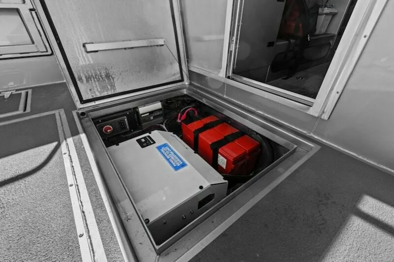 Slide: The Image of North River Endurance 2024 - 5896091