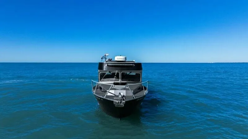 Slide: The Image of North River Endurance 2024 - 5896021