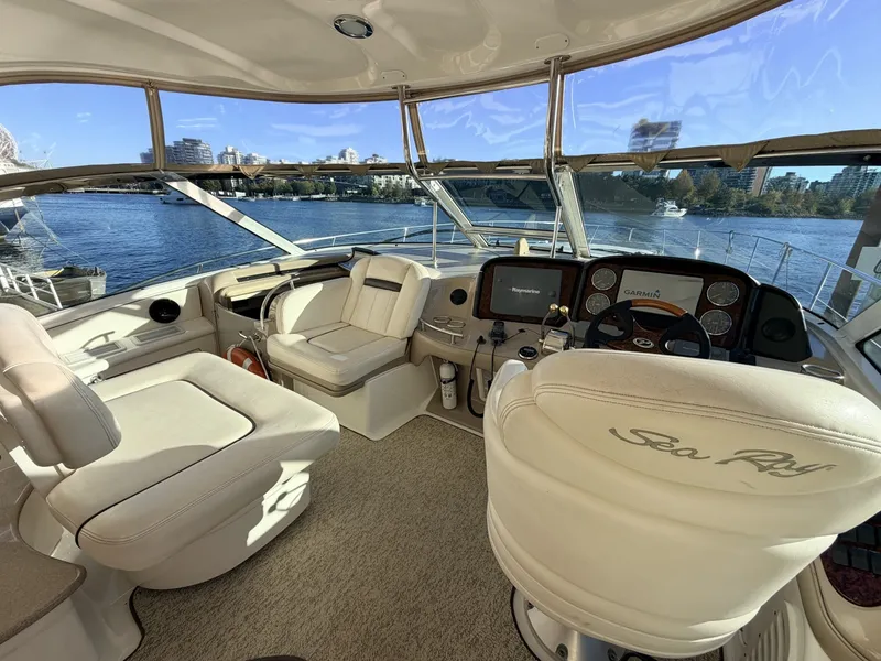 Slide: The Image of Sea Ray 50 2005 - 8049504