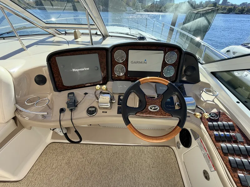 Slide: The Image of Sea Ray 50 2005 - 8049193