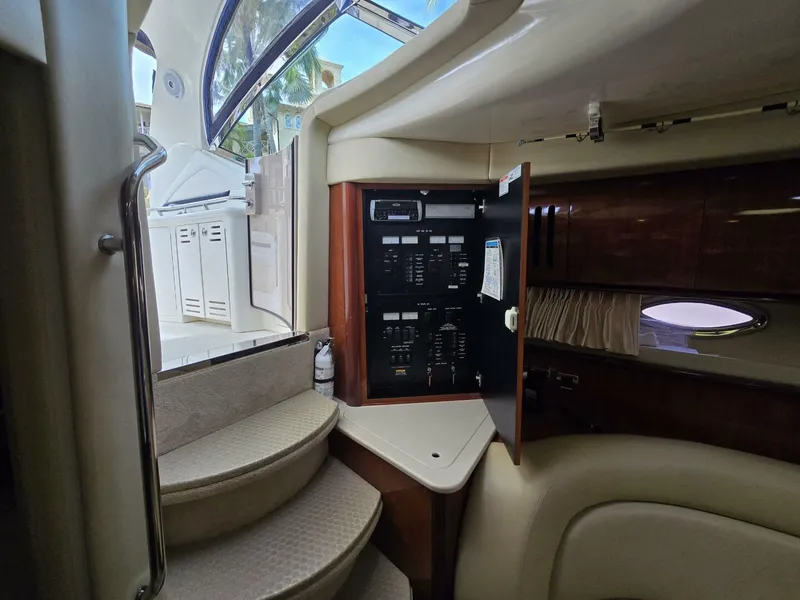 Slide: The Image of Sea Ray 455 2004 - 5873356