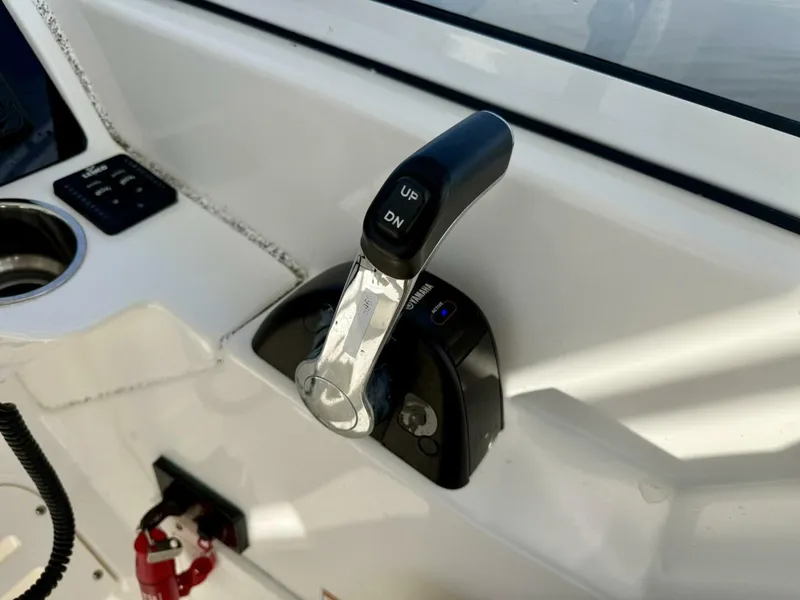 Slide: The Image of 2018 Edgewater 248 CX - 5873505