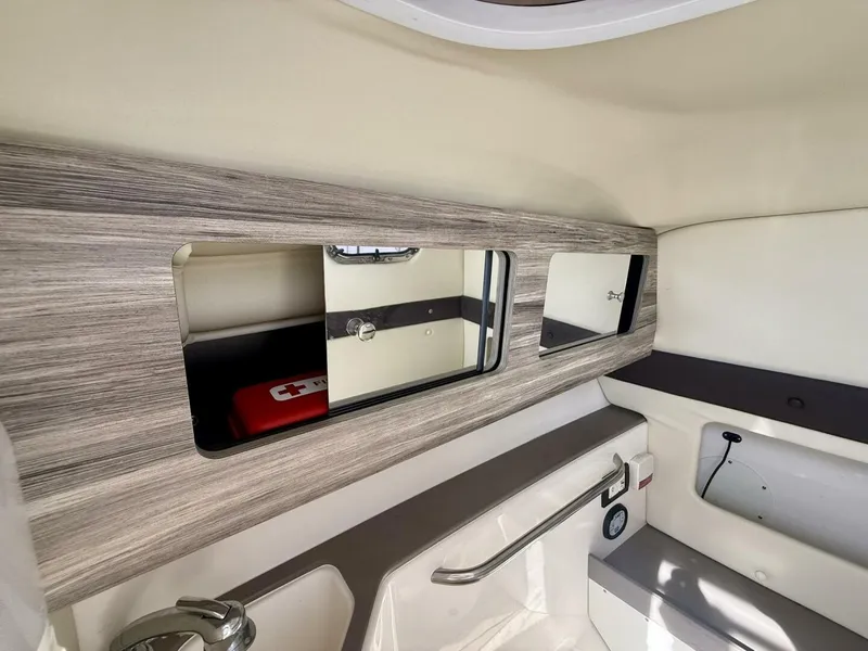 Slide: The Image of 2018 Edgewater 248 CX - 5873513