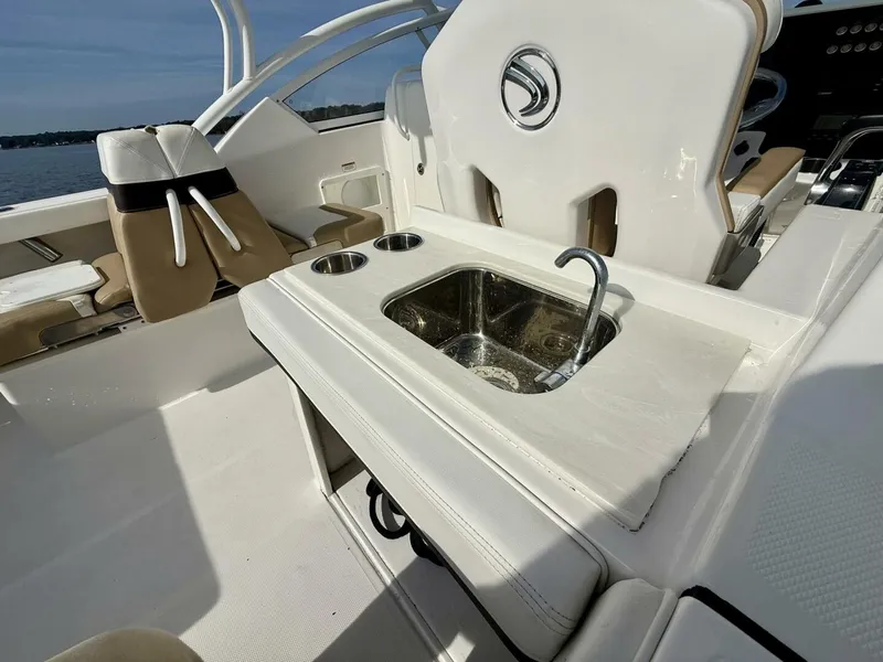 Slide: The Image of 2018 Edgewater 248 CX - 5873496