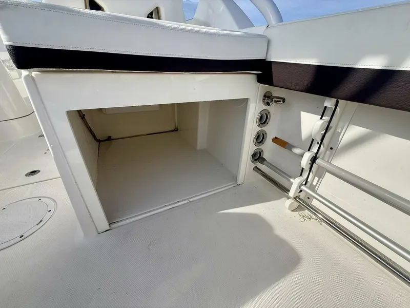 Slide: The Image of 2018 Edgewater 248 CX - 5873497