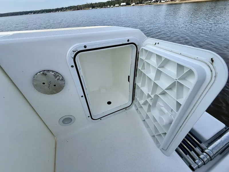 Slide: The Image of 2018 Edgewater 248 CX - 5873524