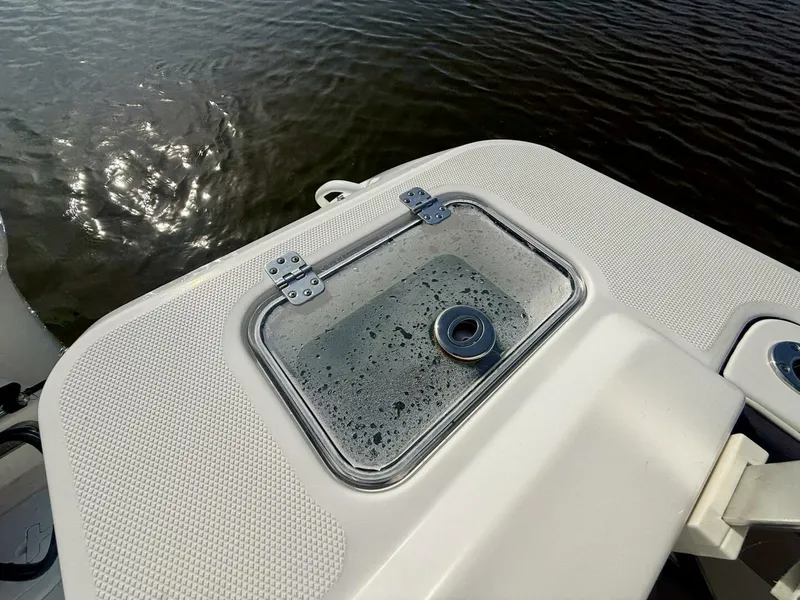 Slide: The Image of 2018 Edgewater 248 CX - 5873493