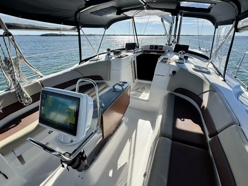 Slide: The Image of Hunter 49 2008 - 5873428