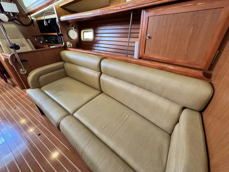 Slide: The Image of Hunter 49 2008 - 5873445